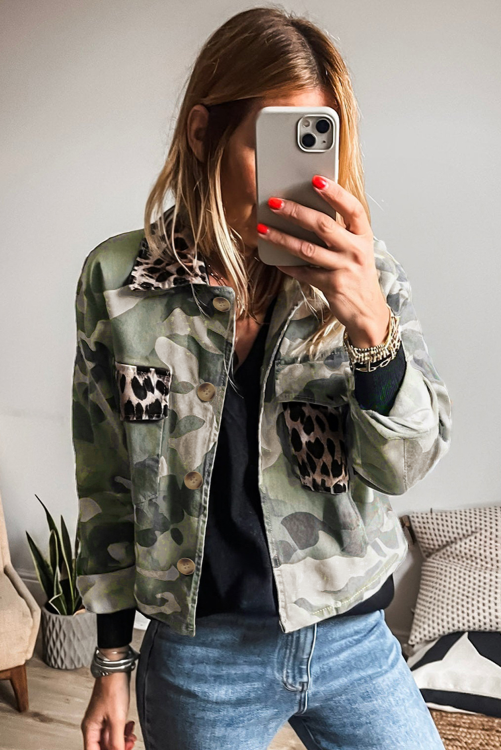 ššš° Green Camo Leopard Patchwork Flap Pocket Crop Jacket