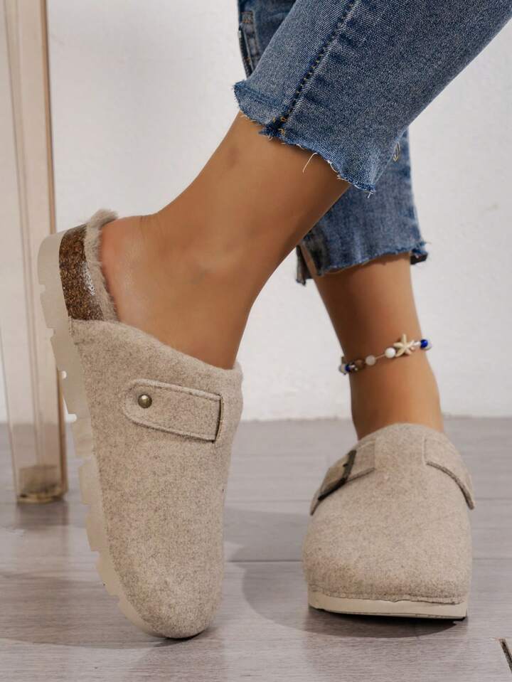 Tan Slipper/shoes