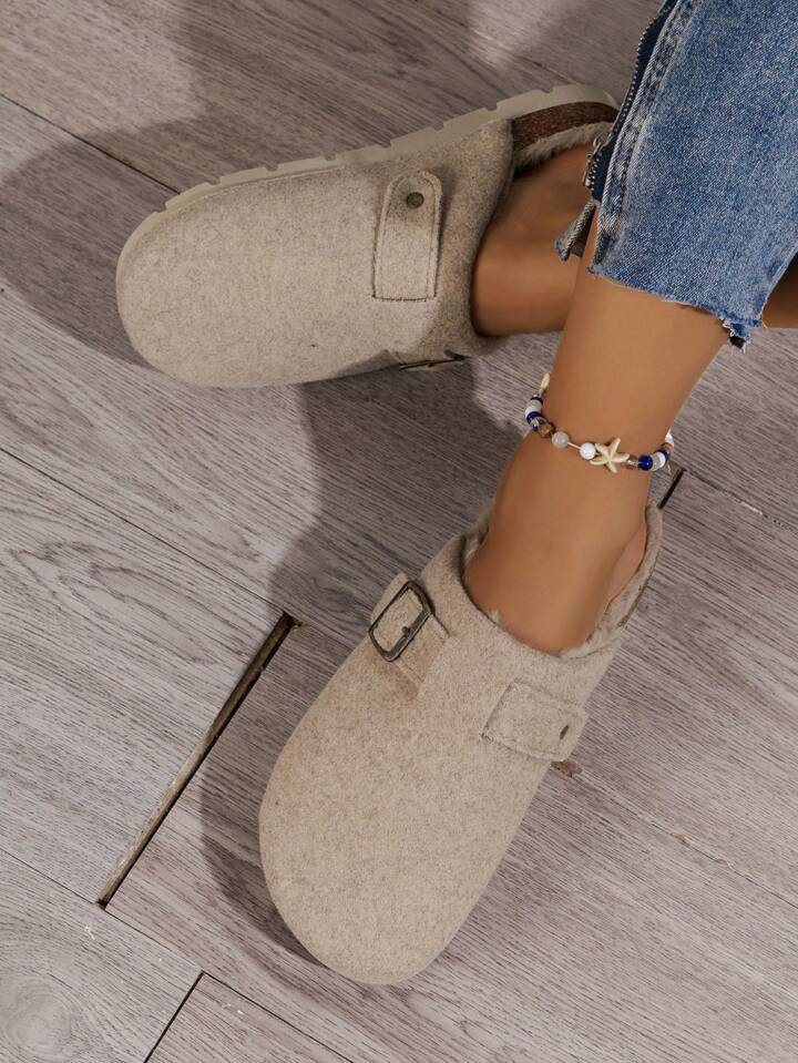 Tan Slipper/shoes