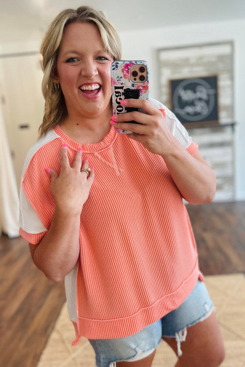 Carrot Twist Rib Colorblock Hi Low Plus Size Short Sleeve Top