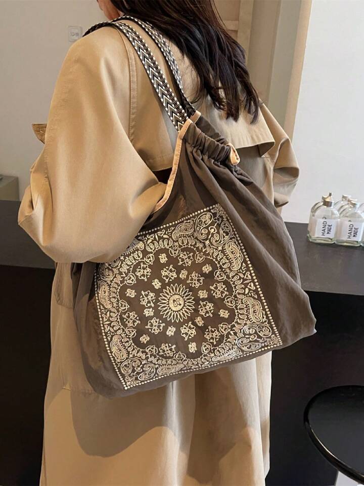 Printed hand bag