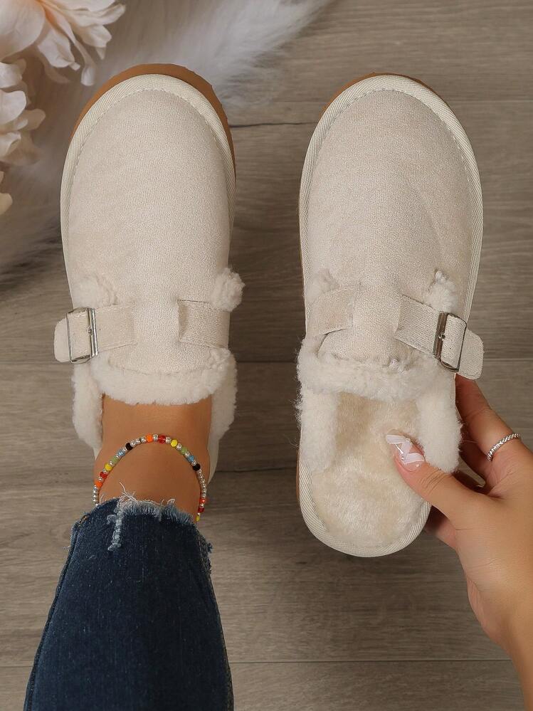 Cream slipper/shoe